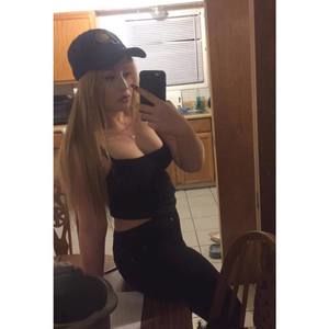 Meet your Posher, Ellen